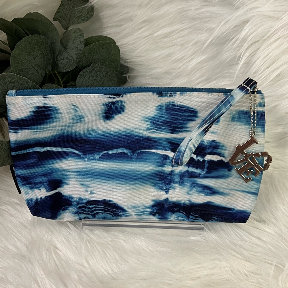 Love bags recycled cosmetics bag with “love” pull chain detail